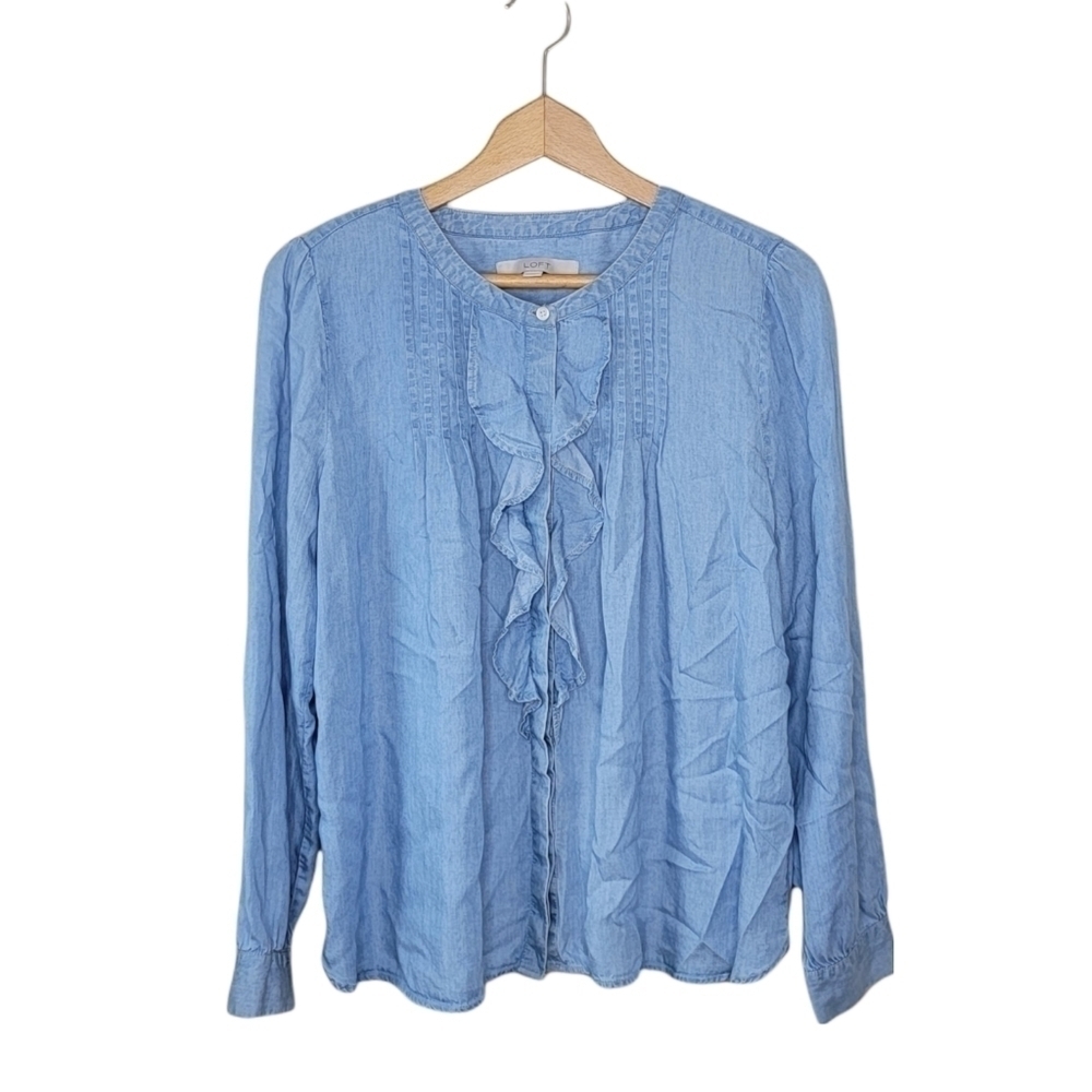 LOFT | Chambray Blue Ruffled Front Button Up Shirt Size Medium